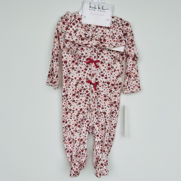 NEW Nicole Miller 2 Piece Ivory Floral Footie Set with Har Size 6/9 Months NWT - Picture 2 of 8
